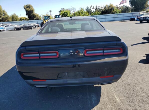 2C3CDZAGXHH640679 2017 DODGE CHALLENGER Black Front interior view