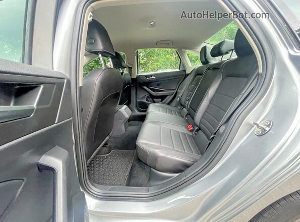 3VWEM7BU1NM005079 2022 VOLKSWAGEN JETTA Gray Widok komory silnika