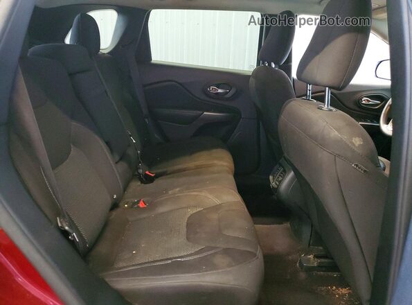 1C4PJLCB6KD123212 2019 JEEP CHEROKEE Red უკანა სალონის ხედი