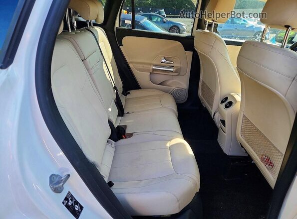 W1N4N4HB2MJ215405 2021 MERCEDES-BENZ GLA Белый Вид подкапотного пространства