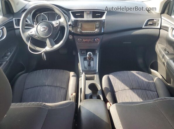 3N1AB7AP5HY307803 2017 NISSAN SENTRA White Widok zestawu wskaźników