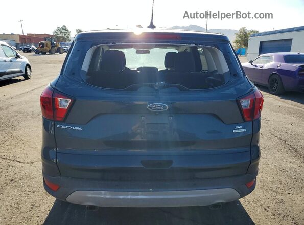 1FMCU0GD7KUB13235 2019 FORD ESCAPE Серый Вид салона спереди