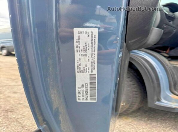3C6URVJG3LE136951 2020 RAM PROMASTER Blue Widok wnętrza z tyłu