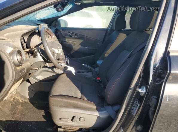 KM8K3CA37PU007438 2023 HYUNDAI KONA Black Առջևի վահանակի տեսք