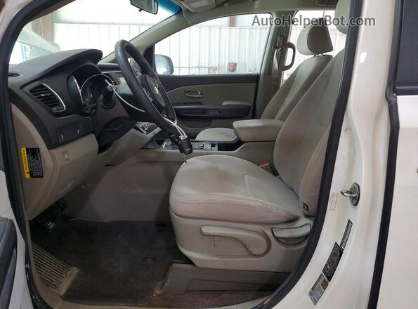 KNDMA5C14G6149728 2016 KIA SEDONA White Dashboard view
