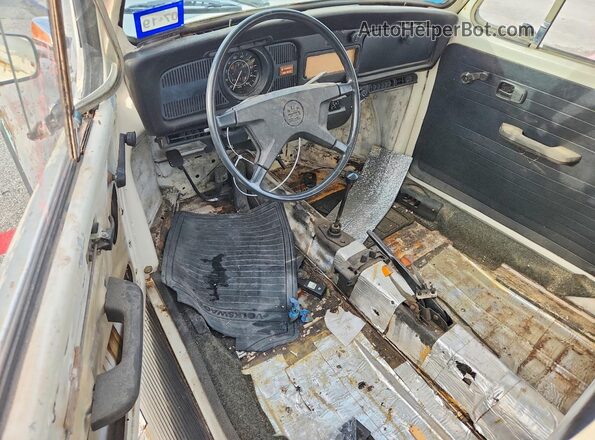 1142432469 1974 VOLKSWAGEN BEETLE Two Tone Vista del salpicadero
