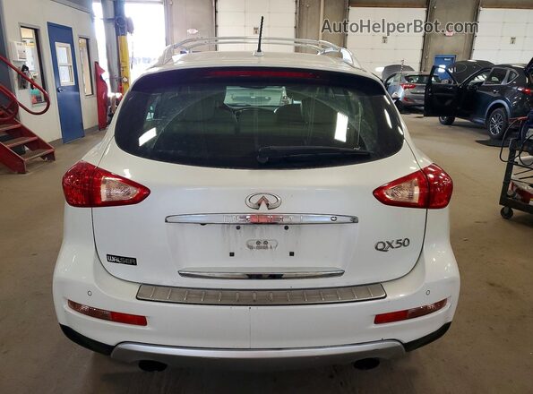 JN1BJ0RR8GM268873 2016 INFINITI QX50 Белый Вид салона спереди