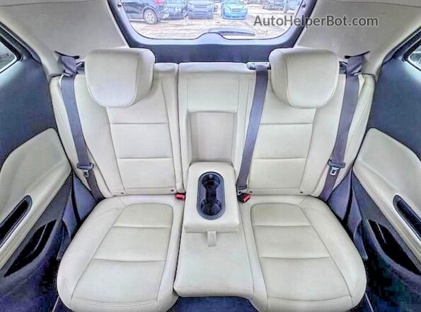 KL4CJCSM3KB734676 2019 BUICK ENCORE Tan Widok wnętrza z tyłu