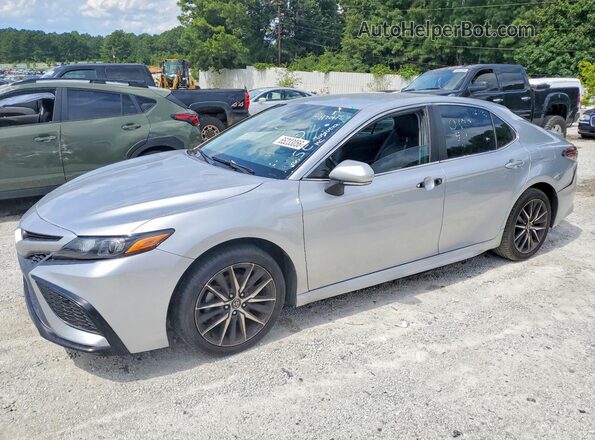 4T1G11AK9NU713041 2022 TOYOTA CAMRY Silver Trasero izquierdo
