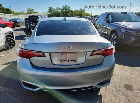 19UDE2F79HA003988 2017 ACURA ILX Серебряный Вид салона спереди