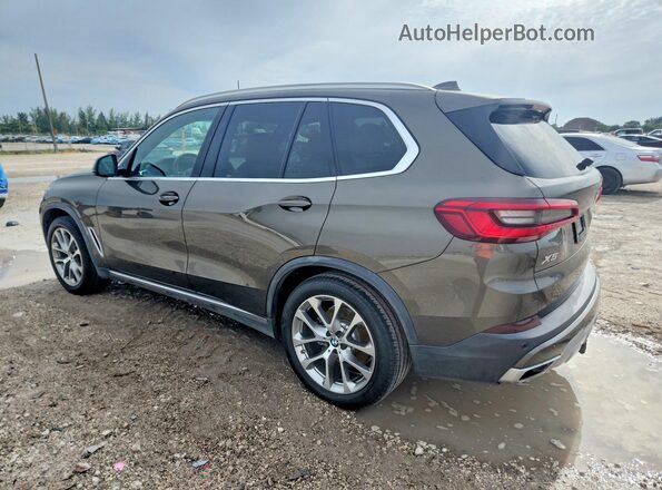 5UXCR4C07L9B83209 2020 BMW X5 Green Rear right