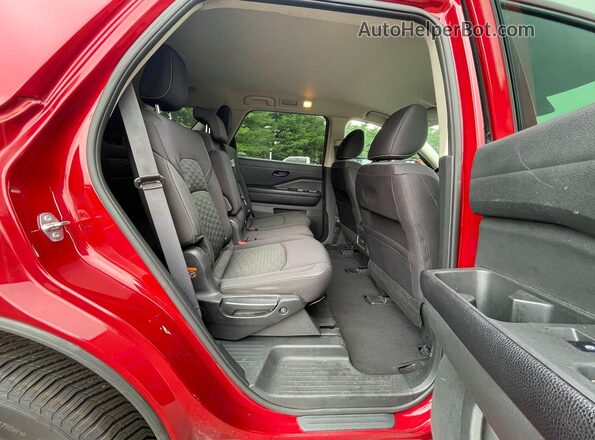 5N1DR3BC1PC270357 2023 NISSAN PATHFINDER Red Widok z tyłu