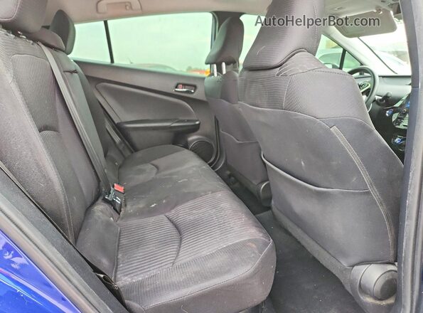 JTDKBRFUXJ3596428 2018 TOYOTA PRIUS Blue Rear interior view