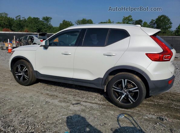 YV4L12UK0P2951022 2023 VOLVO XC40 White Հետևի աջ