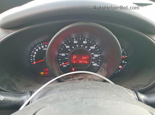KNDJP3A50H7876713 2017 KIA SOUL Зеленый Вид задних сидений