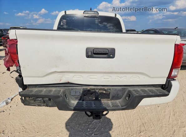5TFAZ5CN9HX044953 2017 TOYOTA TACOMA Белый Вид салона спереди
