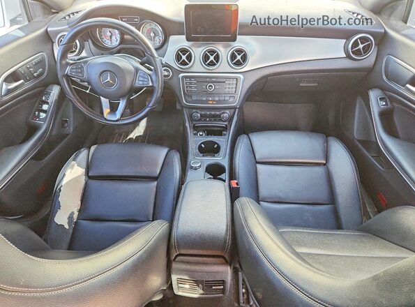 WDDSJ4EB3GN339054 2016 MERCEDES-BENZ CLA-CLASS White Vista del cuadro de instrumentos