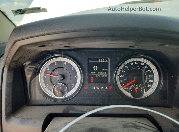 1C6RR7FG8MS515713 2021 RAM 1500 Белый Вид задних сидений