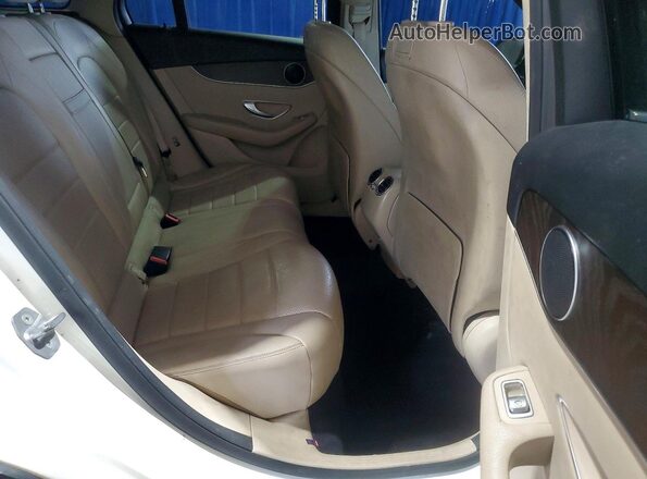 WDC0G4KB6JV090982 2018 MERCEDES-BENZ GLC-CLASS White Widok komory silnika
