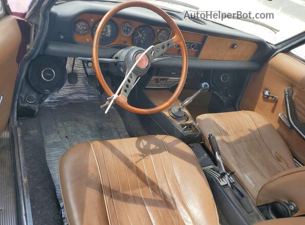 124BS10057670 1972 FIAT 124 Red Սալոնի 360 աստիճան տեսք