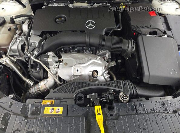 W1N4M4HB3MW115397 2021 MERCEDES-BENZ GLB-CLASS White Vista interior delantera