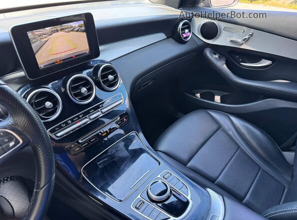 WDC0G4JB6HF140382 2017 MERCEDES-BENZ GLC-CLASS Black Հետևի նստատեղերի տեսք