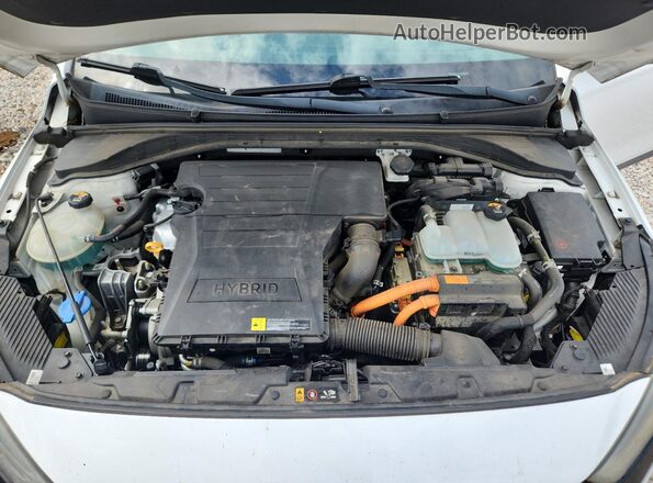 KMHC85LC2HU046566 2017 HYUNDAI IONIQ White Engine compartment view