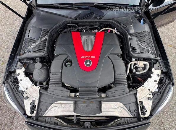 55SWF6EB7JU256739 2018 MERCEDES-BENZ C-CLASS Black Front interior view