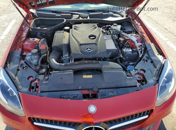WDDPK3JAXJF149781 2018 MERCEDES-BENZ SLC Red Շարժիչի բաժամունքի տեսք