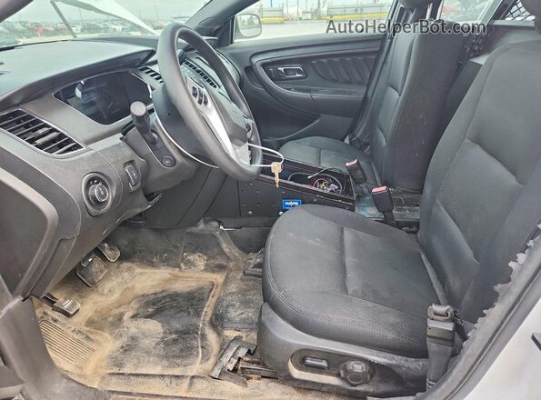 1FAHP2L82GG123009 2016 FORD TAURUS White Vista del salpicadero