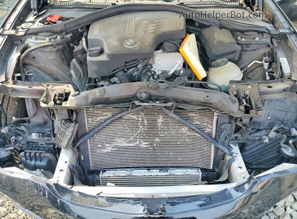 WBA8Z5C50GG500817 2016 BMW 3 SERIES Black Вид підкапотного простору