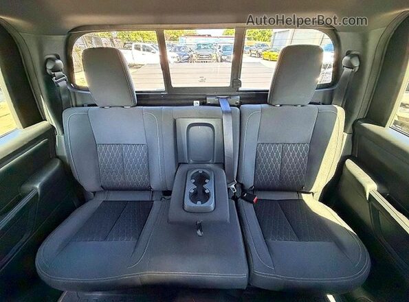 1N6AA1E68KN533253 2019 NISSAN TITAN Gray Սալոնի հետևի տեսք