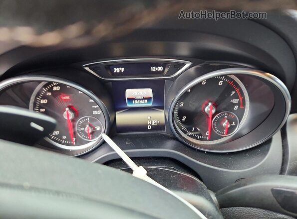 WDDSJ4GB2JN520425 2018 MERCEDES-BENZ CLA-CLASS Black Widok tylnych siedzeń