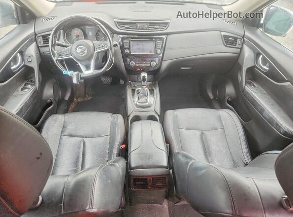 JN8AT2MV9HW018989 2017 NISSAN ROGUE Белый Вид щитка приборов