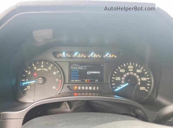1FTEW1CB0KFD16523 2019 FORD F150 White Widok tylnych siedzeń