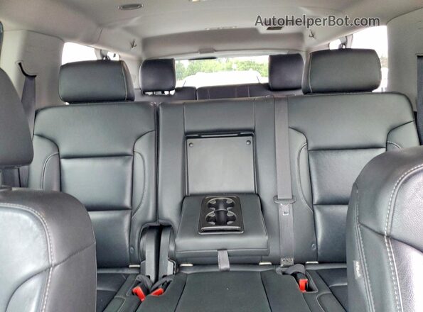 1GNSKHKC9JR101289 2018 CHEVROLET SUBURBAN Black Rear interior view