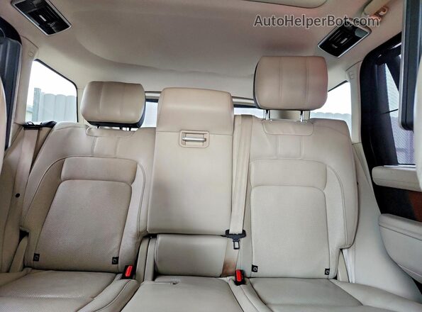 SALGS5RE1JA390129 2018 LAND ROVER RANGE White Vista interior trasera