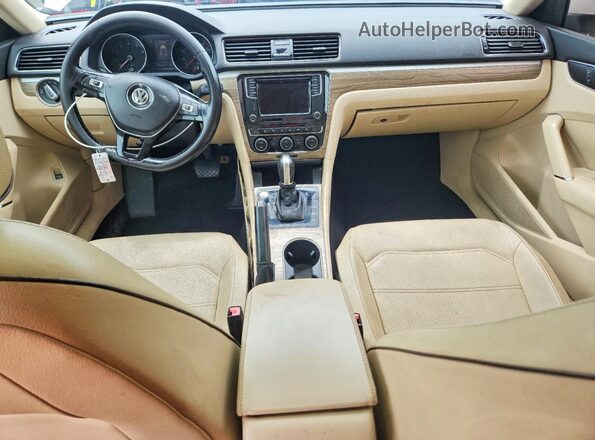1VWBA7A35JC003514 2018 VOLKSWAGEN PASSAT White Սարքավորումների վահանակի տեսք