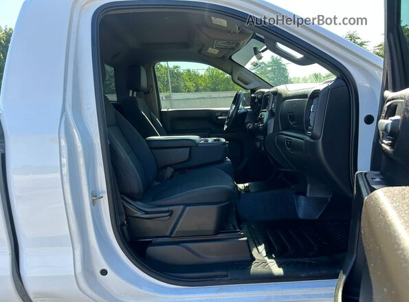 3GCNYAEF9LG109106 2020 CHEVROLET SILVERADO White Вид салону спереду