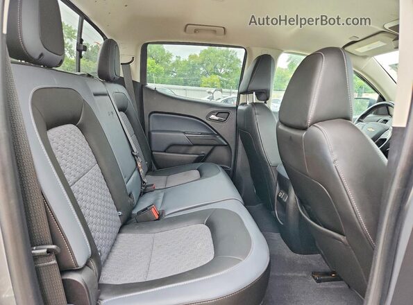 1GCPTDE14K1169904 2019 CHEVROLET COLORADO Gray Rear interior view