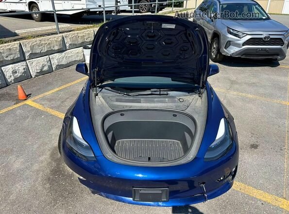 5YJ3E1EA1PF385831 2023 TESLA MODEL Синий Вид задних сидений