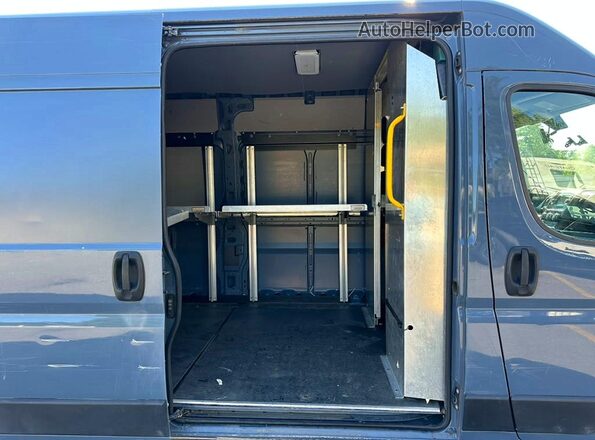 3C6URVJG2LE116917 2020 RAM PROMASTER Черный Вид панели приборов