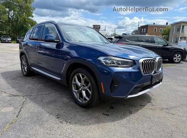 5UX53DP07N9J20776 2022 BMW X3 Blue Widok z przodu