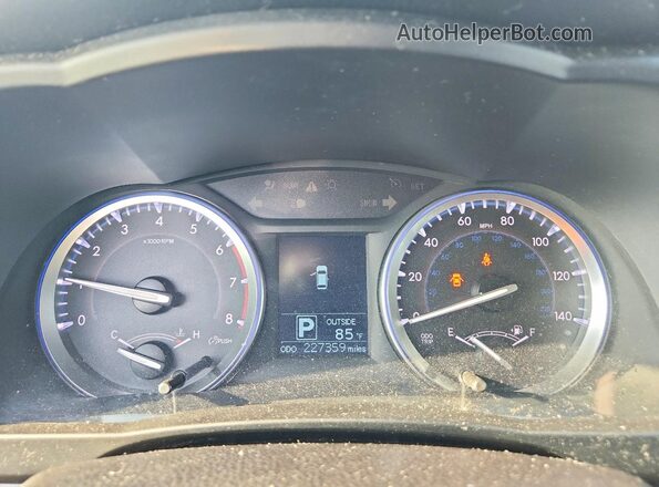 5TDZARFH9GS023158 2016 TOYOTA HIGHLANDER Silver Հետևի նստատեղերի տեսք