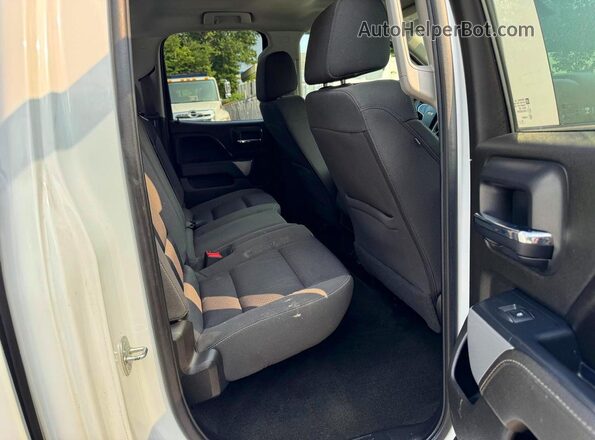 1GCVKREC1HZ142730 2017 CHEVROLET SILVERADO White Widok deski rozdzielczej