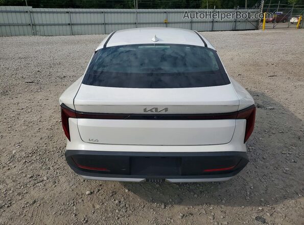3KPFT4DE8SE162418 2025 KIA ALL OTHER White Widok wnętrza z przodu