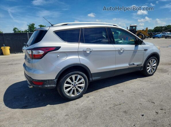 1FMCU9J90HUA64915 2017 FORD ESCAPE Silver Передня права чверть