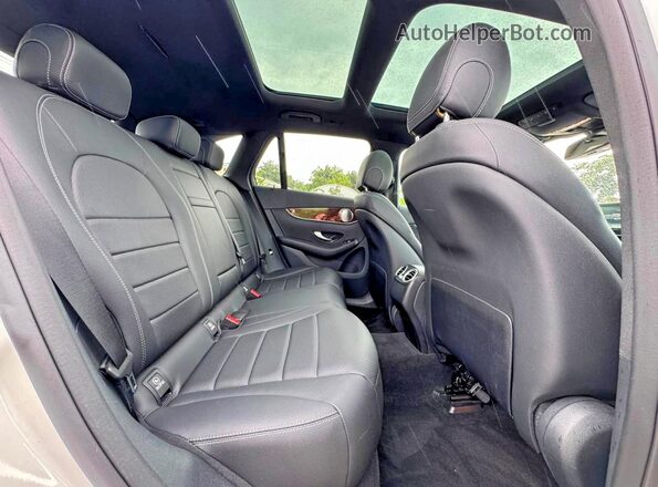 WDC0G4KB9HF121131 2017 MERCEDES-BENZ GLC-CLASS Black Widok wnętrza z przodu