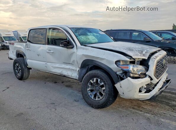 5TFCZ5AN1MX277585 2021 TOYOTA TACOMA Белый Вид спереди