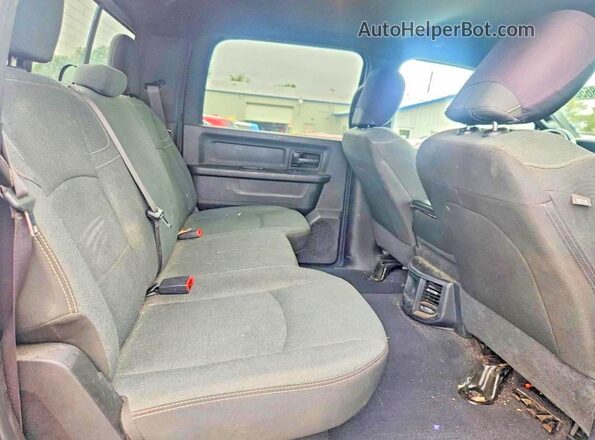 3C6UR5CJ5MG507445 2021 RAM 2500 Charcoal Vista interior trasera